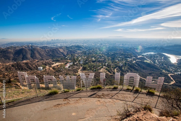 Fototapeta The back of the Hollywood sign in California