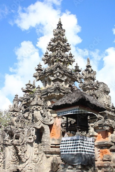 Fototapeta buddha statue in temple