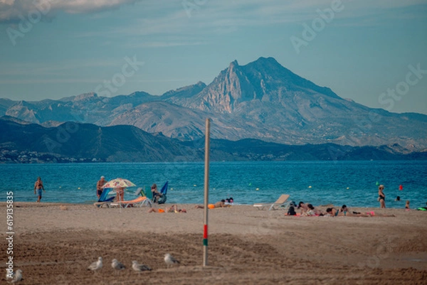 Fototapeta beach and mountains