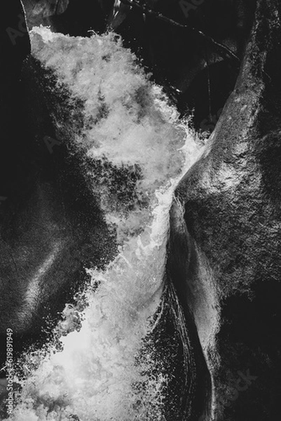 Obraz Cascada en blanco y negro