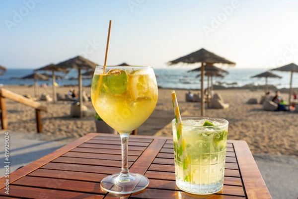 Fototapeta Drinking cocktails in a beach bar in Porto Portugal Porto tonic