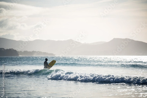 Obraz surfing on the sea