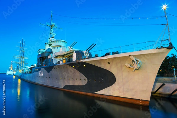 Obraz Polish destroyer at the Baltic Sea in Gdynia