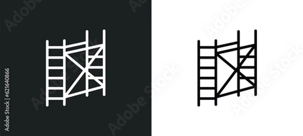 Obraz scaffolding outline icon in white and black colors. scaffolding flat vector icon from construction and tools collection for web, mobile apps and ui.