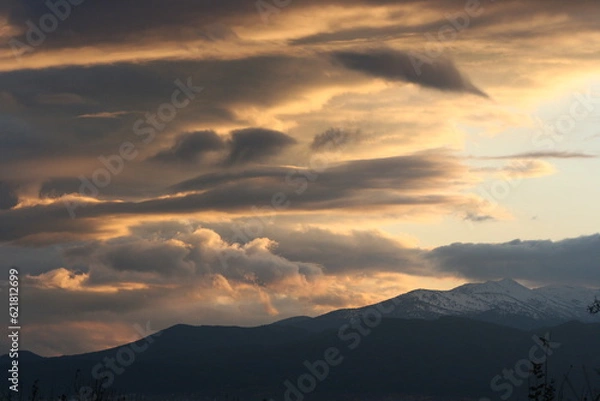 Obraz sunset over the mountains