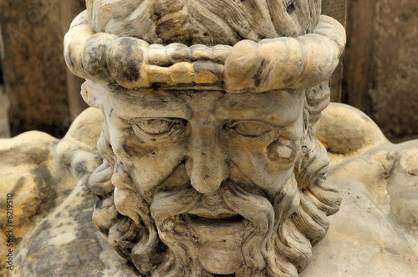 Fototapeta stone face