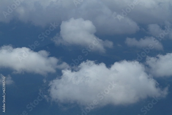 Fototapeta It is going to be sunny, and it'll get rainy later.