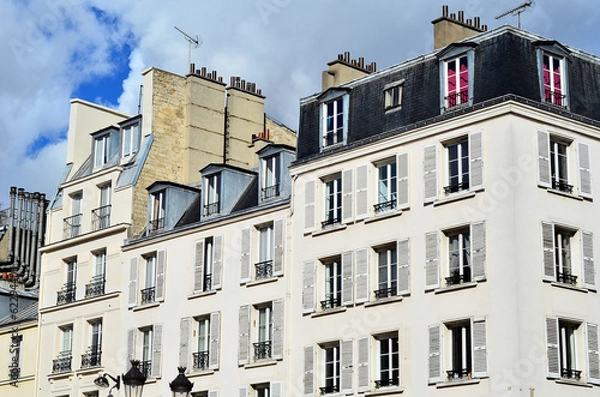 Obraz immeuble ancien d'habitation