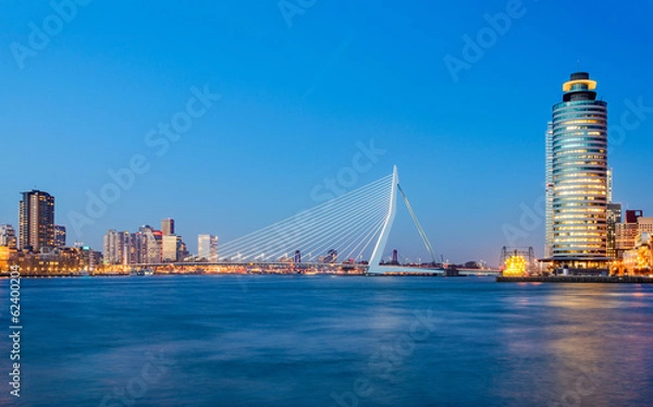 Fototapeta Erasmus Bridge at Twilight, Rotterdam, The Netherlands