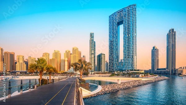 Obraz plaża Jumeirah w Dubaju podczas zachodu słońca
