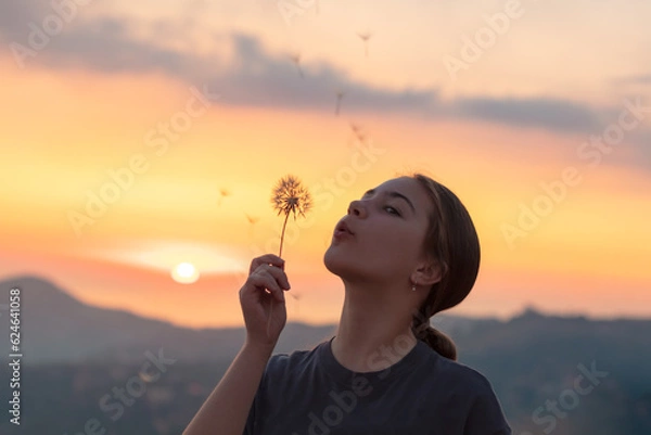 Obraz Nice teen girl making a wish