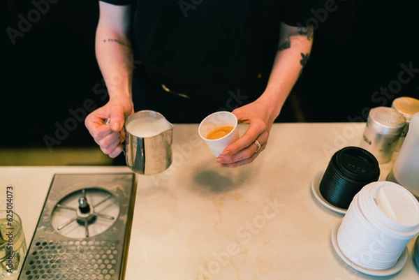 Obraz Latte art being poured