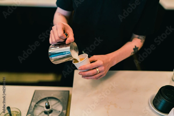 Obraz Latte art being poured