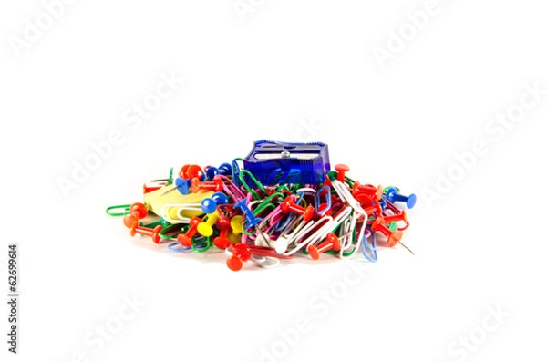 Fototapeta Скрепки, кнопки, ластик, точилка