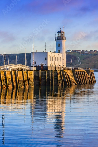 Obraz Sunset over Scarborough Lighthouse