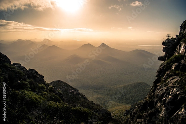 Fototapeta Australia, Mount Toolbrunup is the second highest peak in the Stirling Range National Park. The trail is well marked and views from the summit are truly magnificient, especially during sunsets.