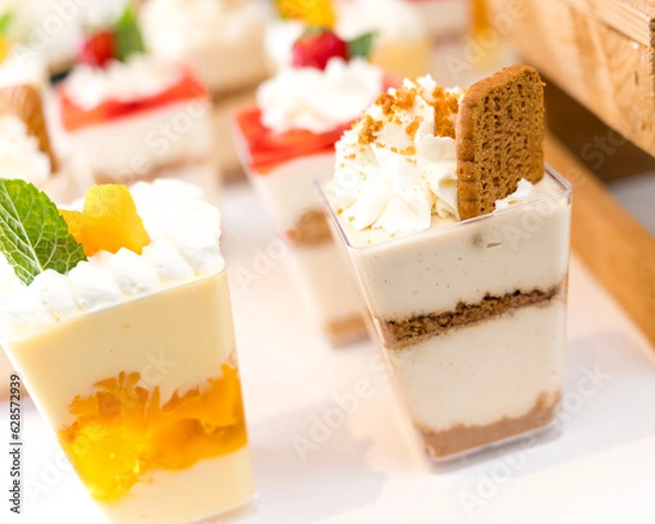 Obraz Tiramisu dessert in transparent plastic cup