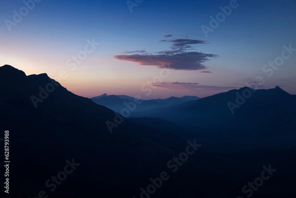 Obraz Misty mountains