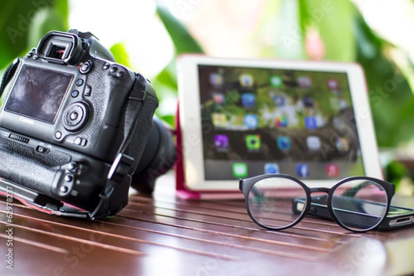 Obraz camera eyeglass tablet