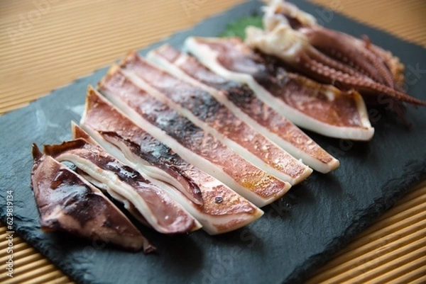 Obraz イカの一夜干し　天日干し　干物　Overnight dried squid sun-dried dried fish
