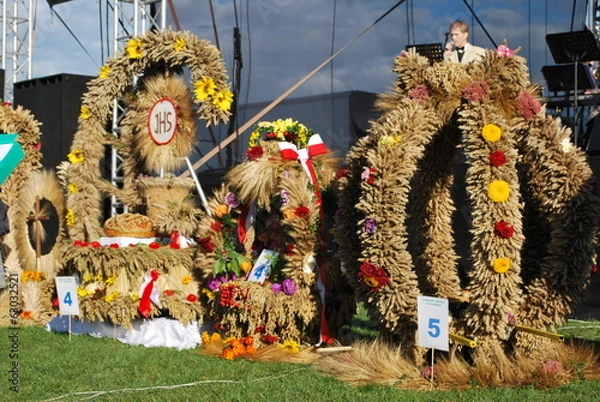 Obraz wieńce dożynkowe