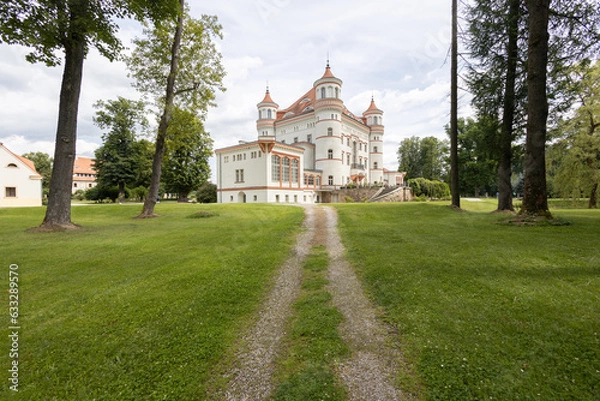 Fototapeta Architecture of the Wojanow Palace in Lower Silesia. Poland