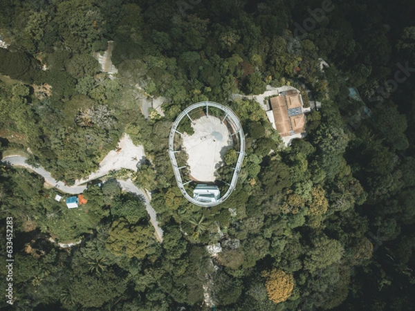 Fototapeta Top down view of Curtis Crest Tree Top Walk - The highest accessible viewing platform on Penang Island