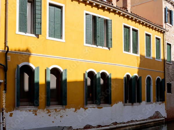 Obraz Houses and streets of the historical part of Venice.