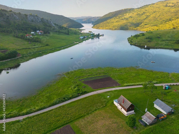 Obraz Tranquil beauty of Zlatar.
Serene lake embraced by mountains.