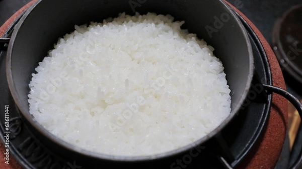 Obraz 鉄釜の中の炊きたてごはん