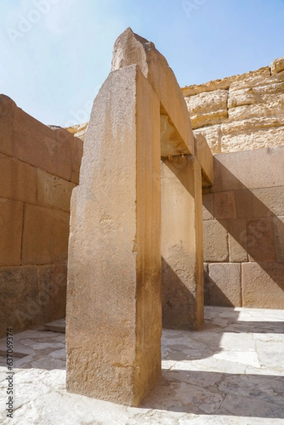 Obraz ruins of the ancient city of historic city, mortuary temple in cairo