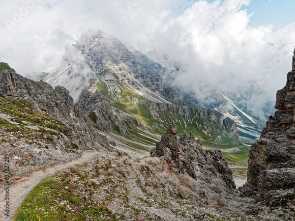 Fototapeta Views on the trail to Hoher Burgstall in the Stubai Alps in Austria. Picturesque clouds covered the peaks