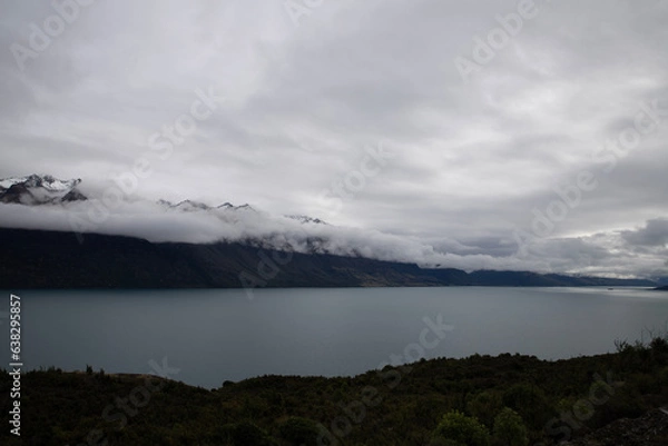 Obraz clouds over the lake
