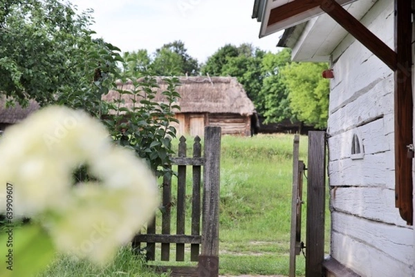 Obraz magiczny stary ogród