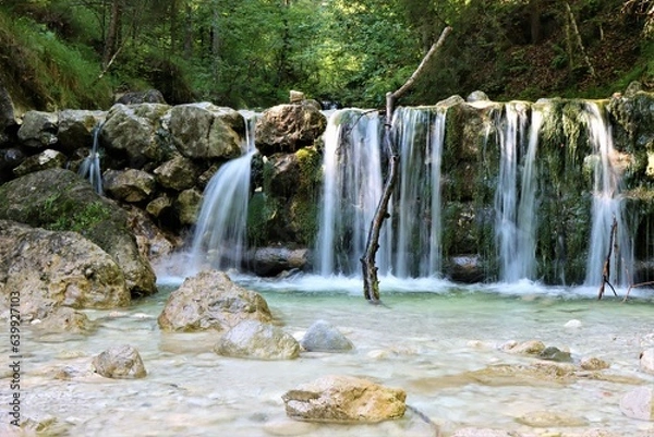 Fototapeta wasserfall