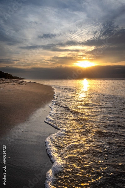 Obraz Zachód słońca nad morzem bałtyckim