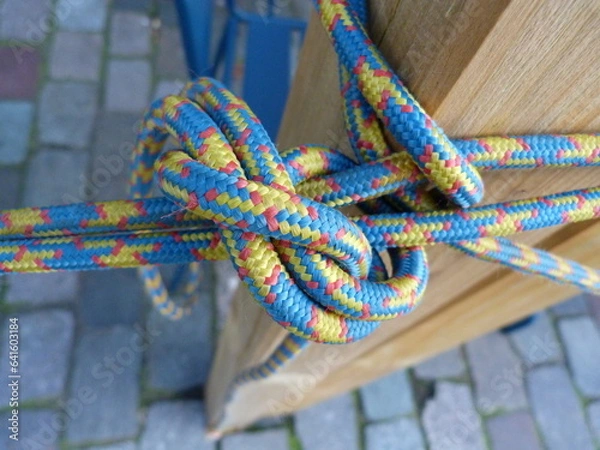 Obraz un noeud coloré