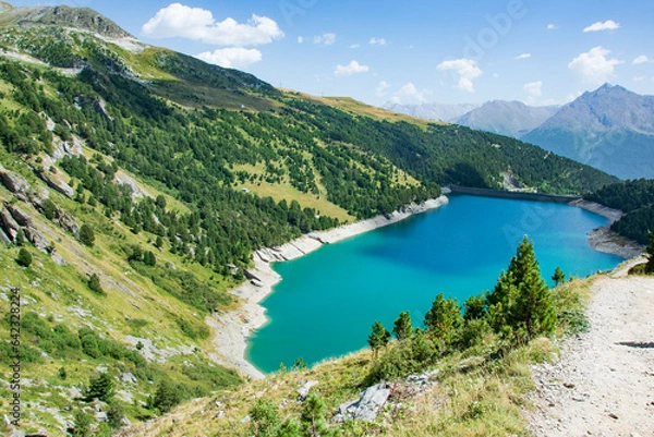 Obraz Lac et barrage du plan d'amont