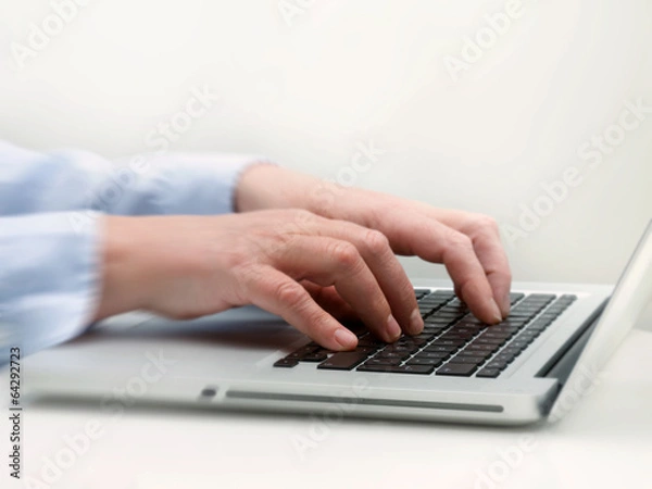 Obraz Laptop mit Händen