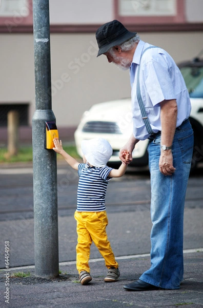 Obraz Crossing the street