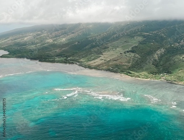 Fototapeta View of the island of Maui (Hawaii) from a helicopter