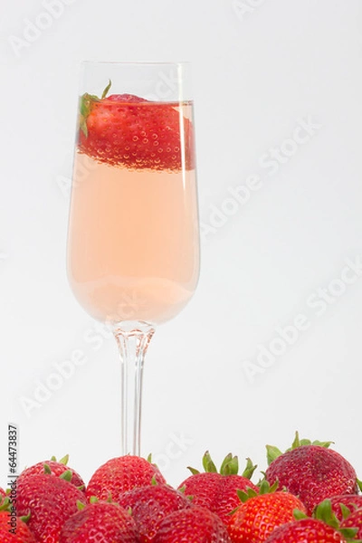Obraz fresh strawberry on a glass with wine