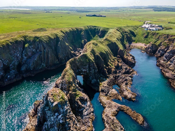 Obraz Cliffs near Bullers of Buchan cave, Scotland