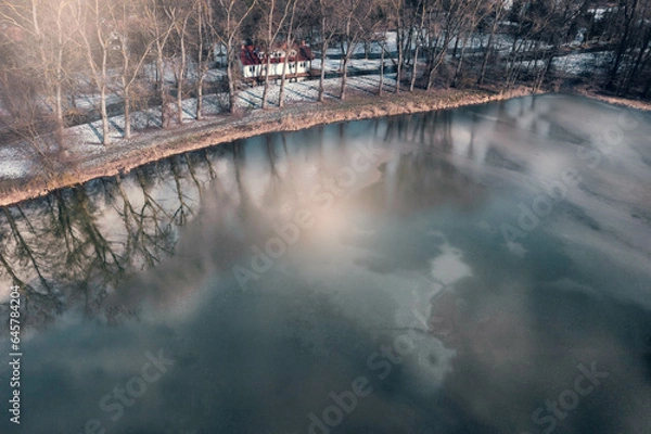 Obraz dom nad jeziorem