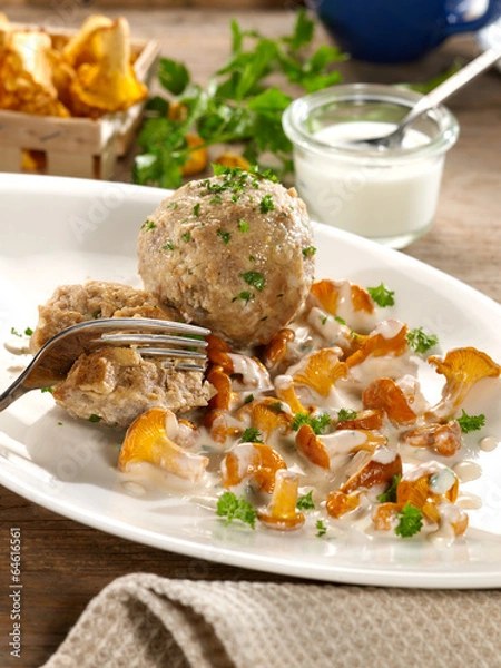 Obraz Pfifferlinge mit semmelknödel