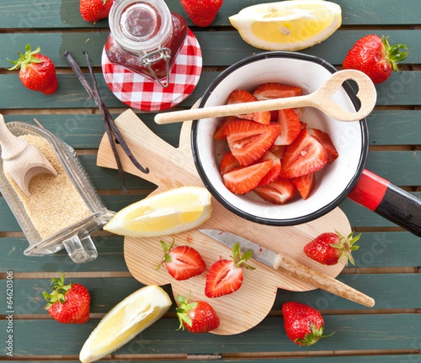 Obraz Marmelade kochen mit frischen Erdbeeren