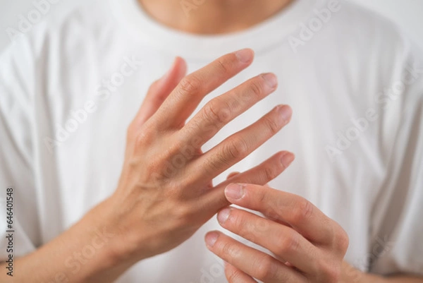 Fototapeta 指の関節が痛い人
