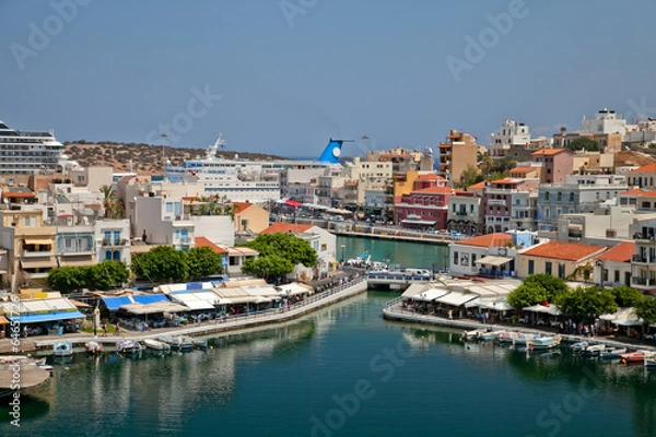 Obraz Агиос-Николаос, вид на озеро. Греция. Крит