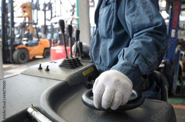 Fototapeta フォークリフトの運転