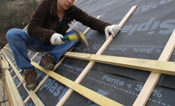 Obraz construction de maison - pose de liteaux